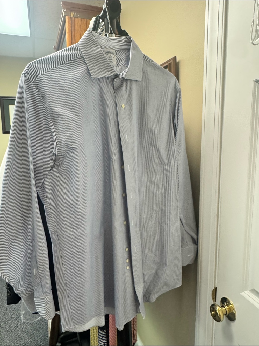 Brooks Brothers Classic Men's Dress Shirt - Light Blue Pinstripe